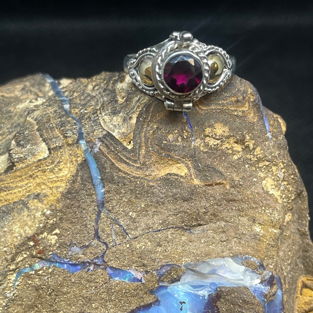Sterling Silver Rhodolite Garnet Poison Ring